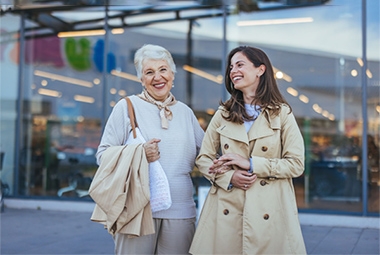 Holiday Travel After Robotic Joint Replacement: Safety and Comfort Tips